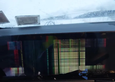 2022 Mercedes-Benz Glb 250 4Matic z USA, uszkodzony, nr VIN W1N4M4HB5NW181984